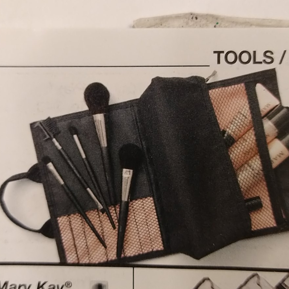 COPY - Mary Kay brush collection